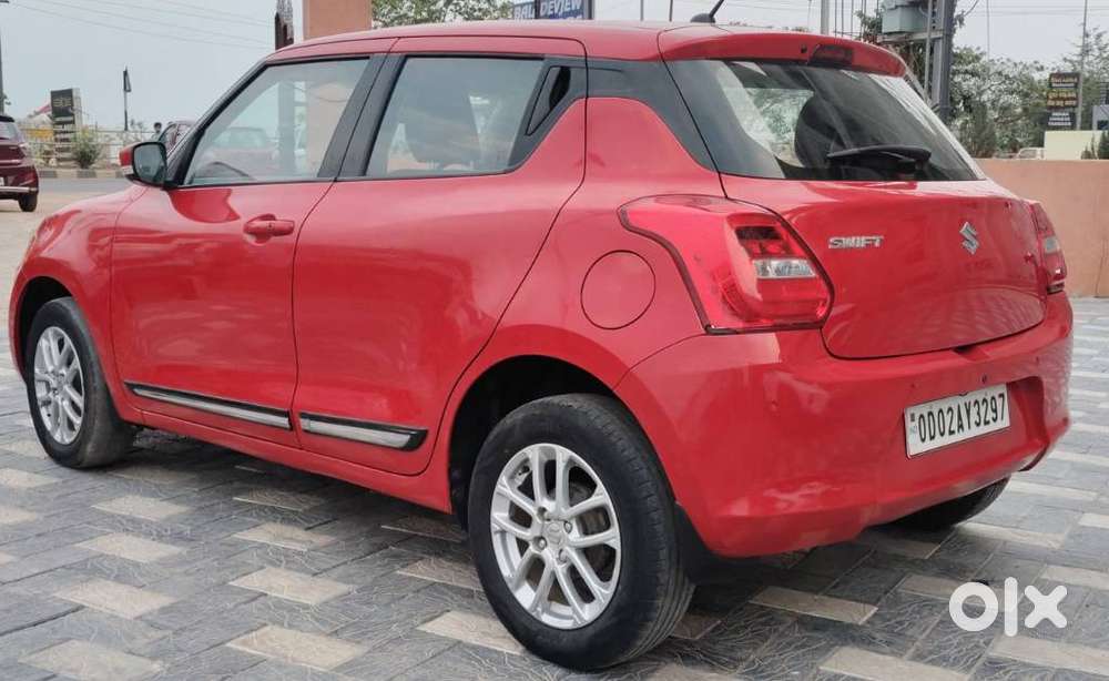 Maruti Suzuki Swift Amt Zxi, 2018, Petrol