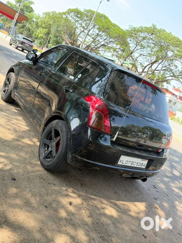 Maruti Suzuki Swift 2006 Petrol Well Maintained