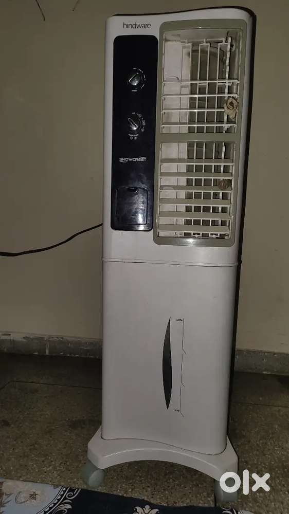 Hindware Snowcrest EIFFEL 42L Inverter Compatible Tower Air Cooler