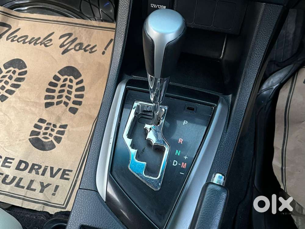 Toyota Corolla Altis 2013-2017 Vl At, 2015, Petrol