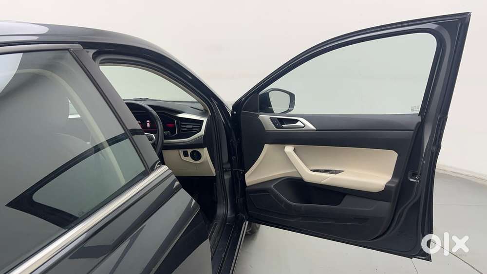 Volkswagen Virtus 1.0 Topline Tsi At, 2022, Petrol