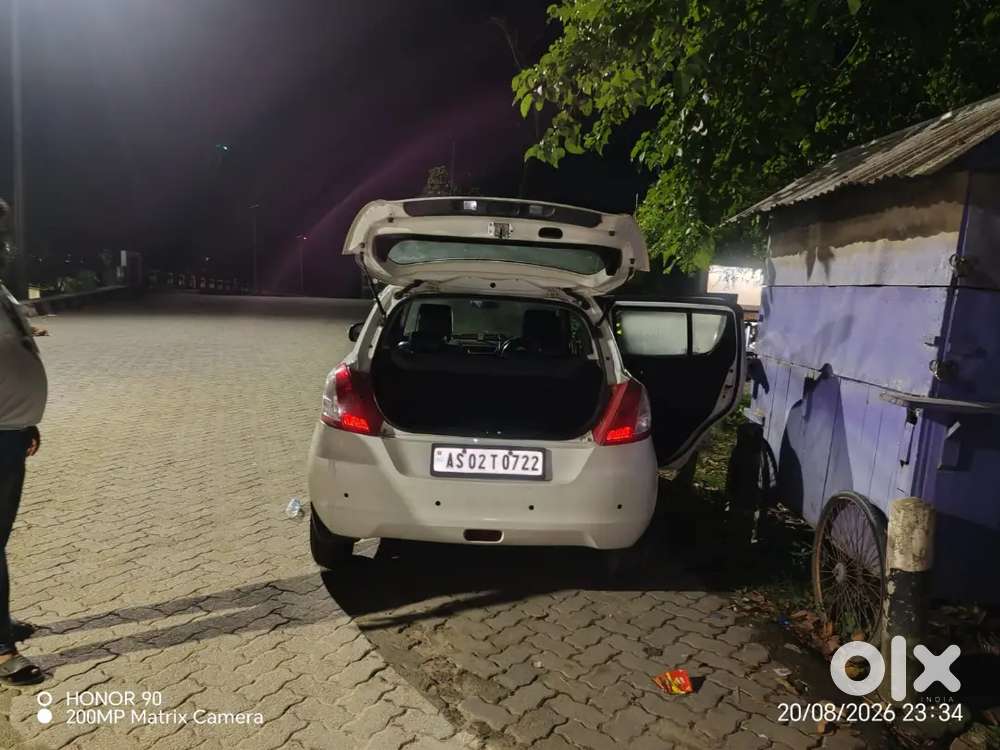Maruti Swift Vxi 2017