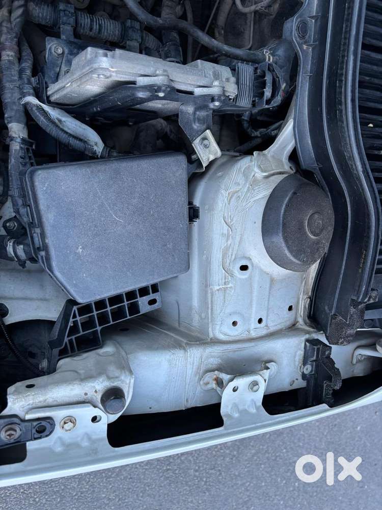 Maruti Suzuki Brezza Ldi O 2019