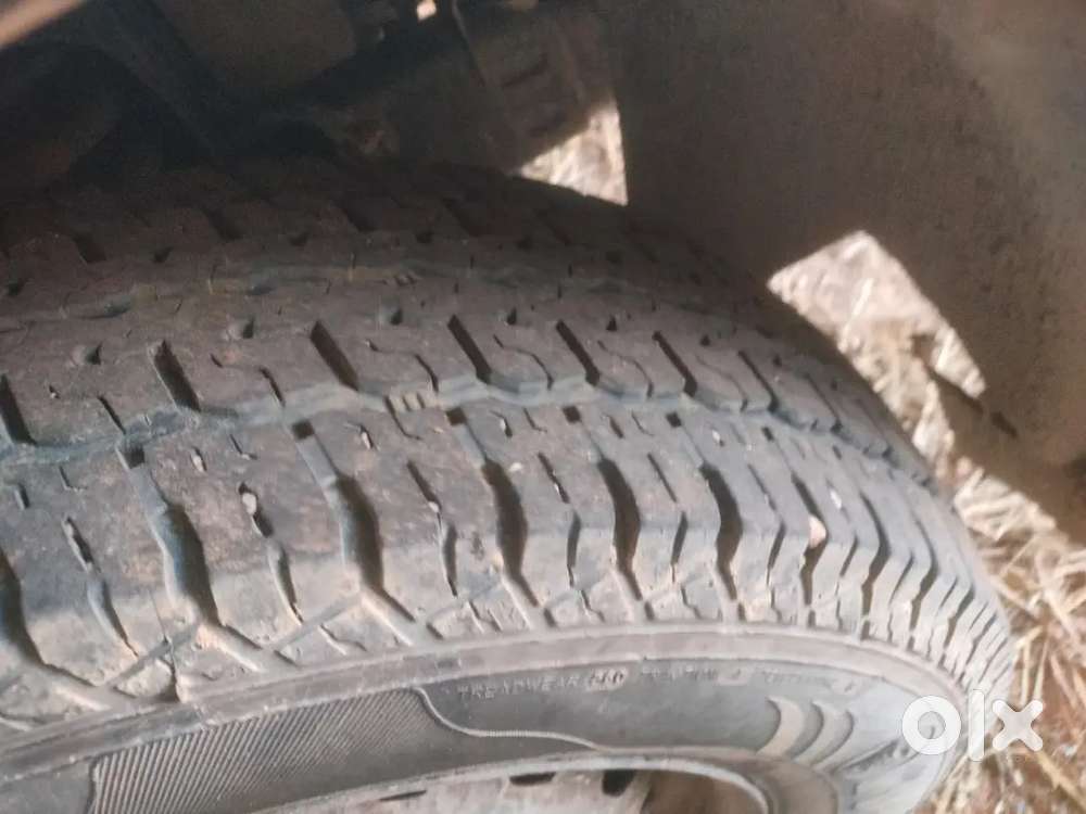 Mahindra Tuv 300 2017