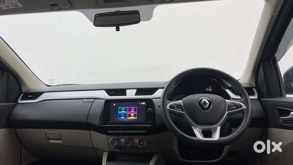 Renault Triber 1.0 Rxz Dual Tone, 2022, Petrol