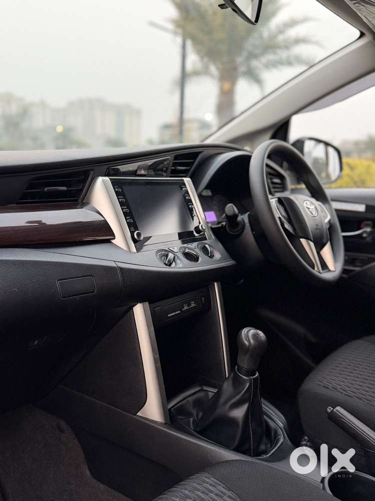 Toyota Innova Crysta 2.4 G Mt, 2021, Diesel