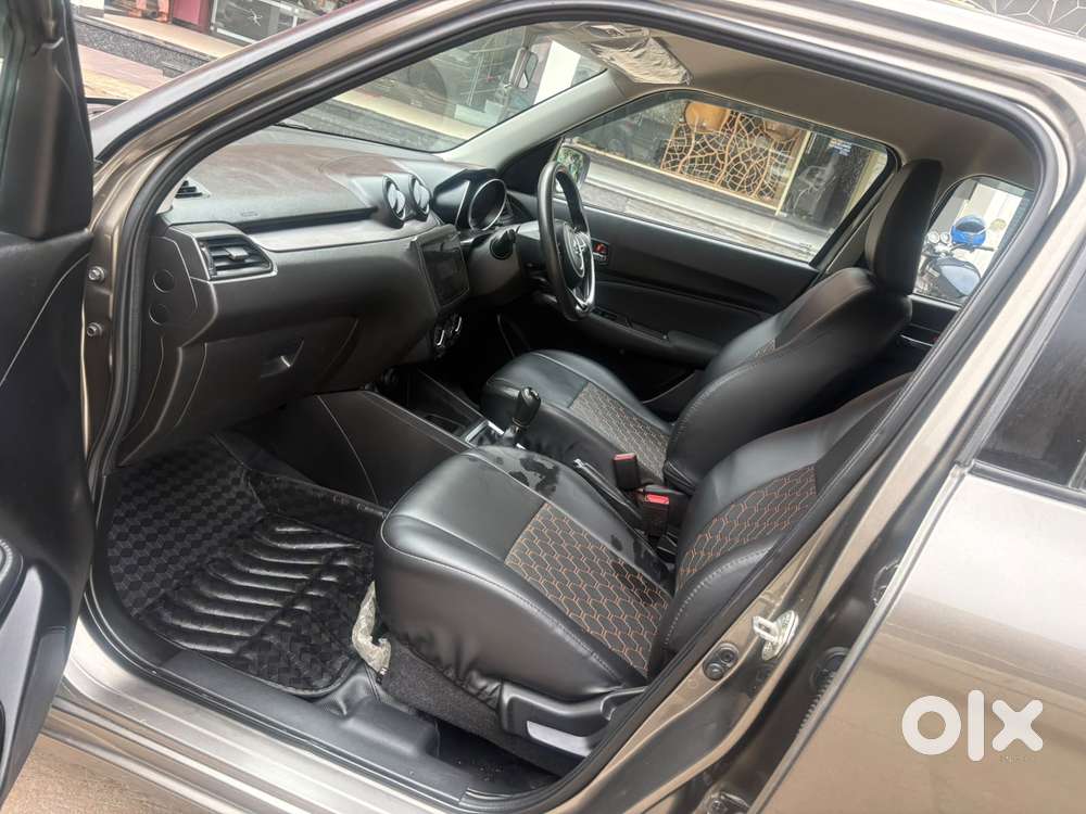 Maruti Suzuki Swift Vxi + Manual, 2023, Petrol