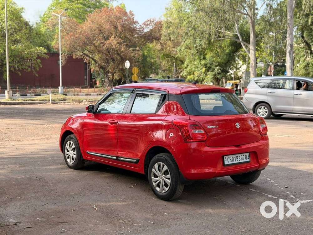 Maruti Suzuki Swift Vxi Abs Bsiv, 2018, Petrol