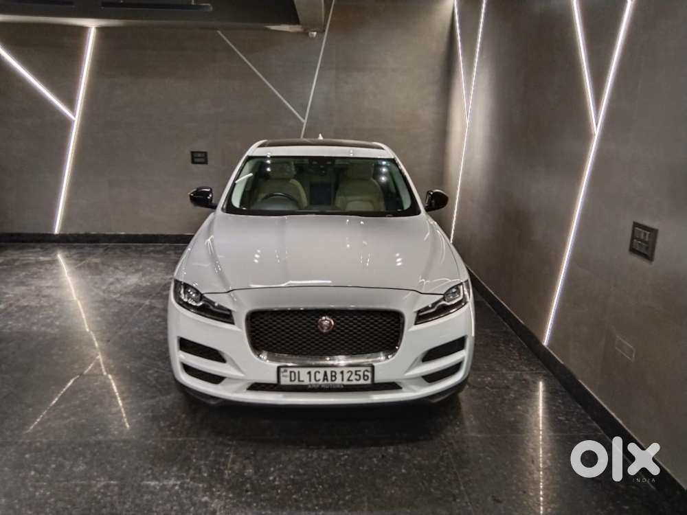 Jaguar F-pace Prestige 2.0 Petrol, 2019, Petrol