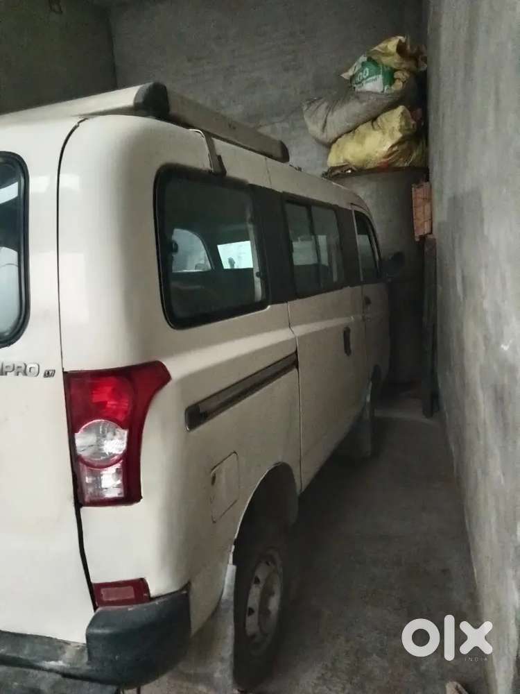 Mahindra Supro 2018