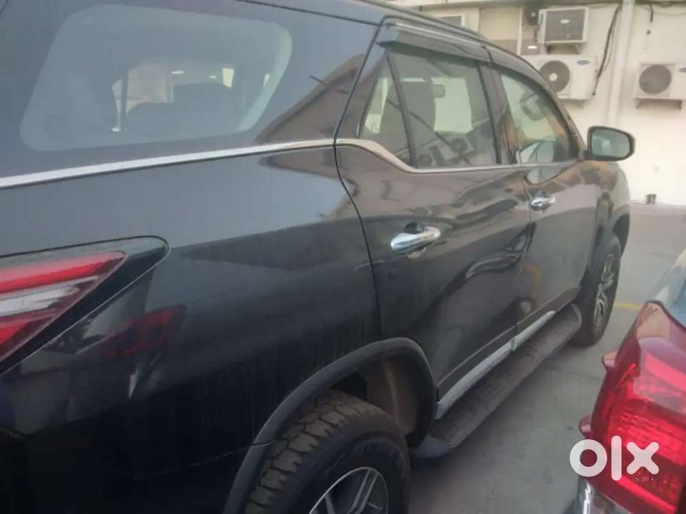 Toyota Fortuner 2021 Diesel 60000 Km Driven