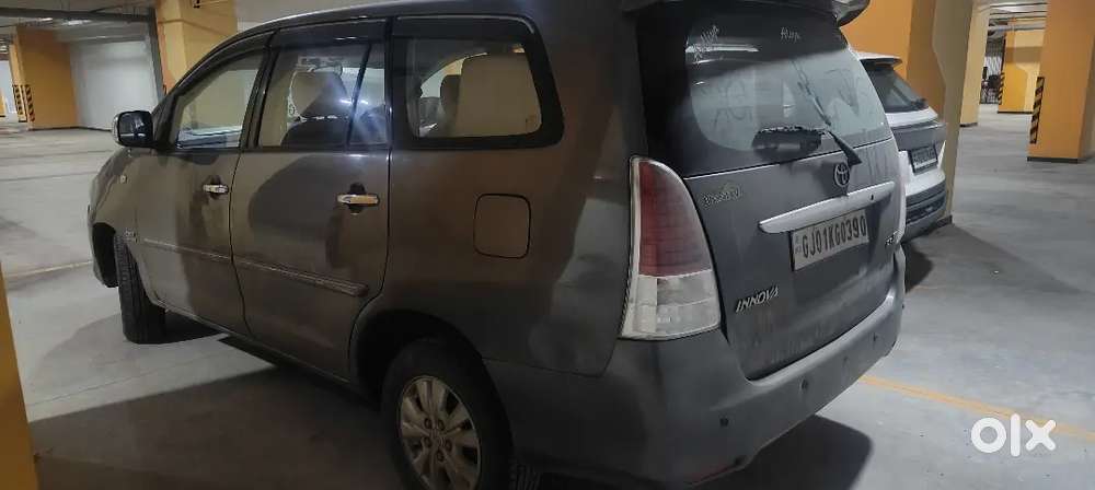 Toyota Innova 2.0 G1 2011