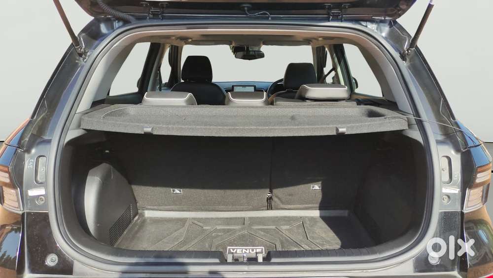 Hyundai Venue Sx (o) Mt 1.5 Diesel, 2025, Diesel