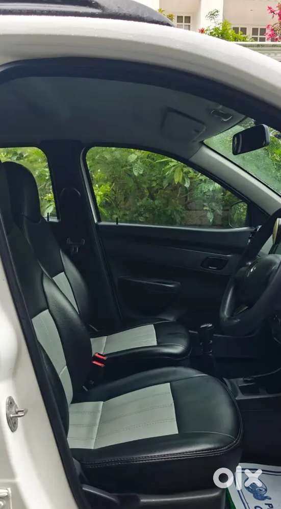 Good Condition, Service Record,4 New Tyres & Warranty Bill