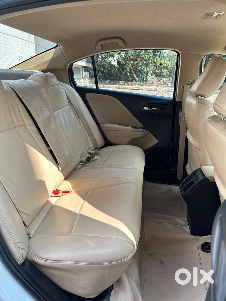 Honda City 1.5 V 5th Gen I-vtec Mt, 2016, Petrol