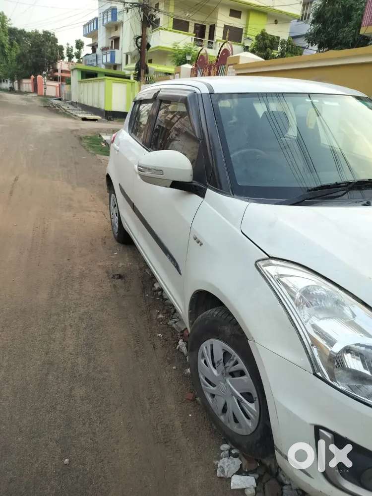 Maruti Suzuki Swift 2016