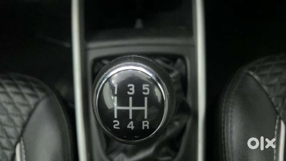 Maruti Suzuki Baleno Zeta, 2016, Petrol