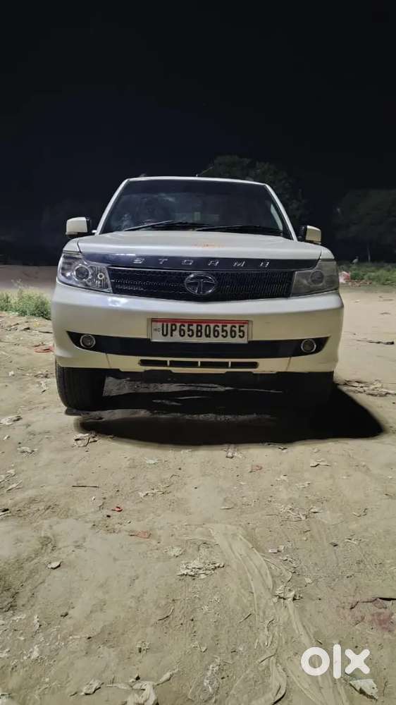 Tata Safari Storme 2014 Diesel Well Maintained