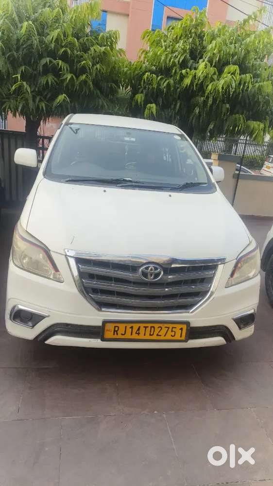 Toyota Innova Diesel 2015