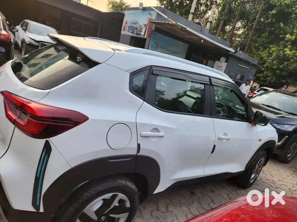 Nissan Magnite 2024 Petrol 3765 Km Driven