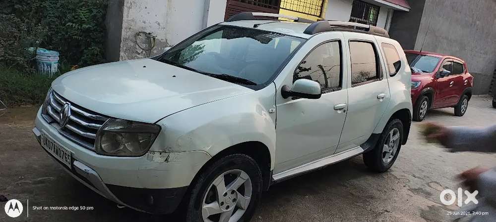 Renault Duster Sandstorm 2013 Edition