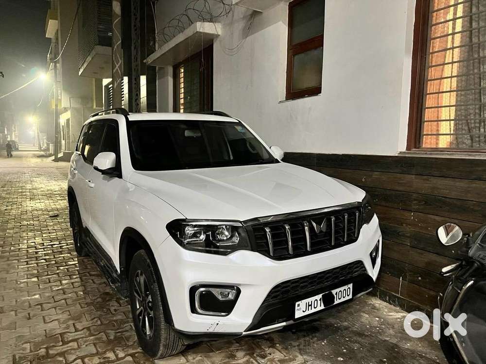 Mahindra Scorpio N Z8 Select Diesel Mt
