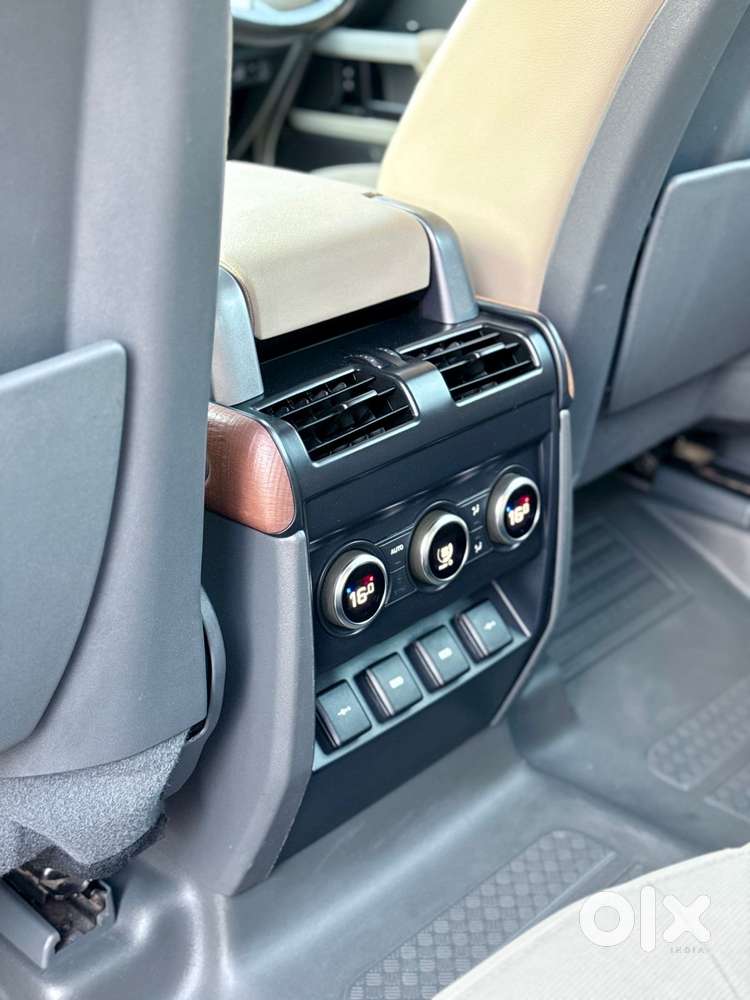 Land Rover Defender 2.0 110 Se, 2023, Petrol