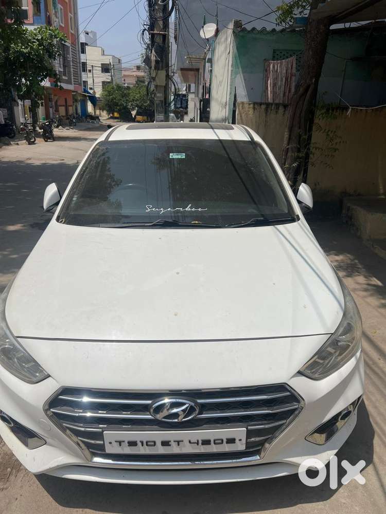 New Verna Automatic, Sunroof