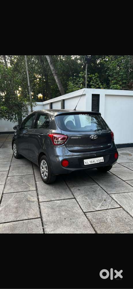 Grandi10 Automatic 2017 Oct Model Urgent Sale Rs:440000