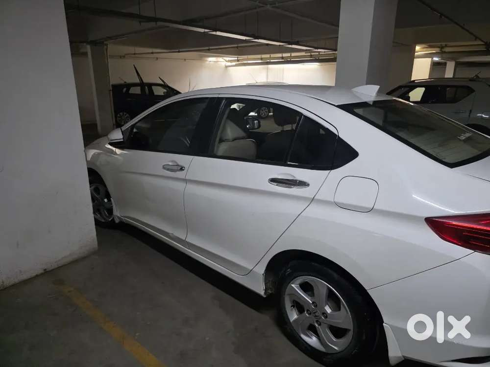 Honda City 2015 Petrol Variant