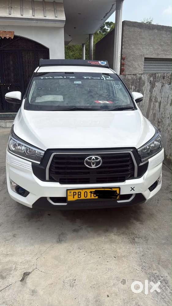 Toyota Innova Crysta 2.4 Gx 7-seater
