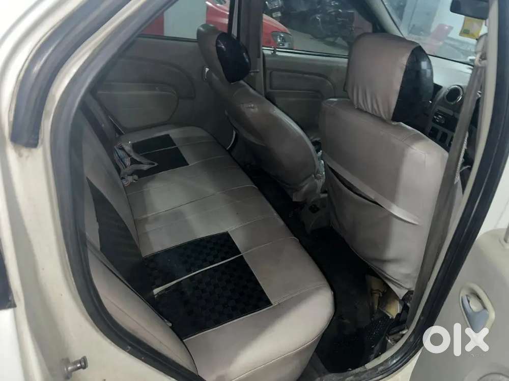 Mahindra Verito 2013 Diesel Well Maintained