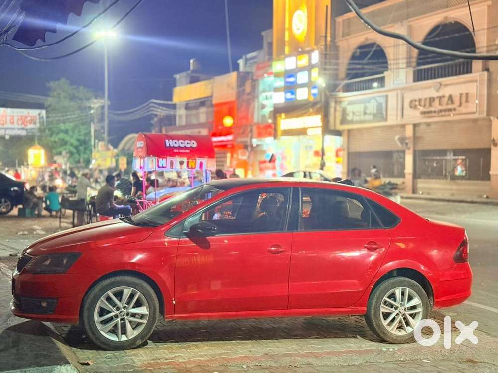 Skoda Rapid Well Maintained  Premium Sedan  Major Service Done