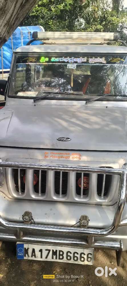 Mahindra Bolero 2002