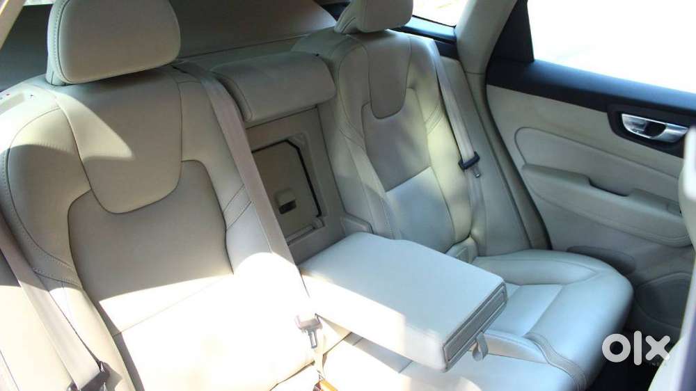 Volvo Xc60 Inscription, 2025, Petrol