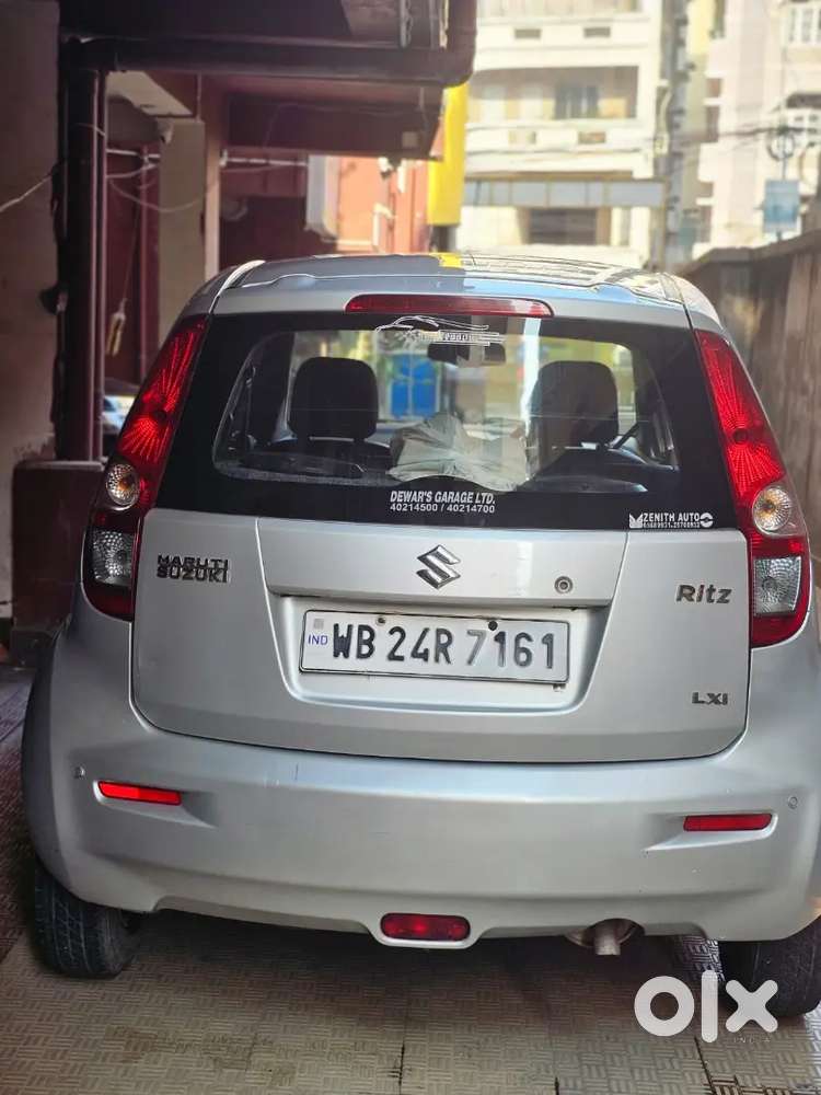 Senior Bank Officer, 1st Owner Ritz 2012