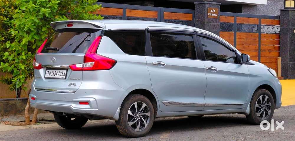 Toyota Rumion V Mt, 2024, Petrol