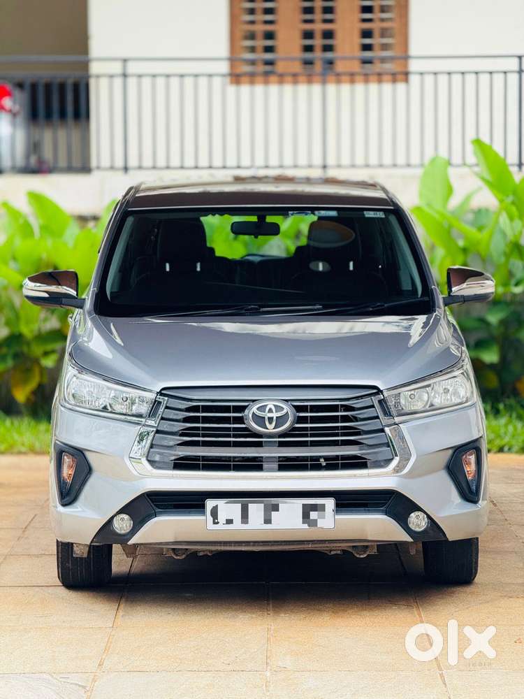Toyota Innova Crysta 2.4 Gx Mt, 2017, Diesel