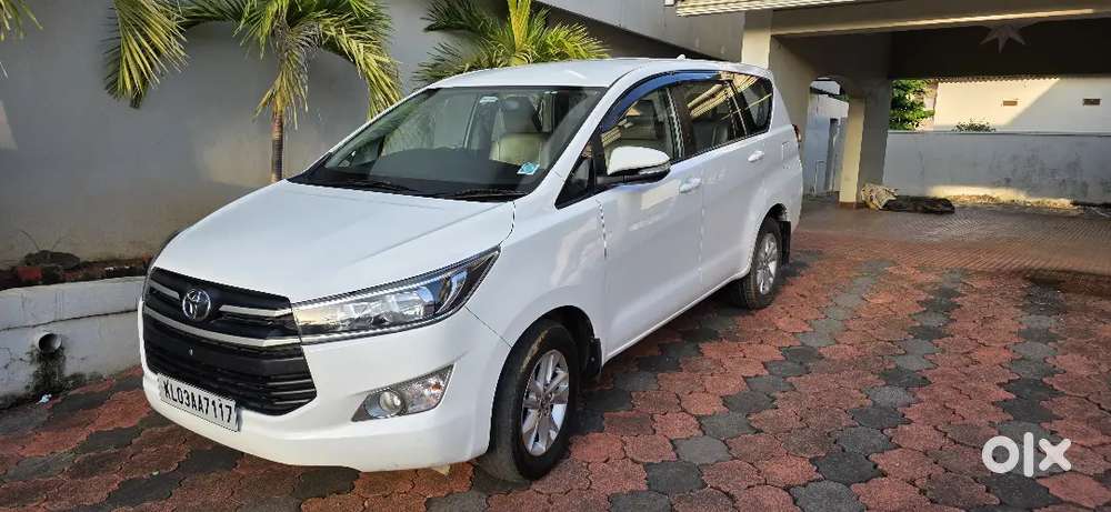 Toyota Innova Crysta 2.8 Gx 2016 Single Owner