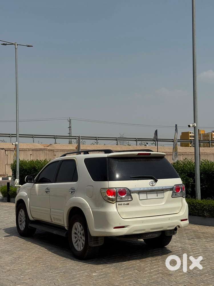 Toyota Fortuner 2013 Low Km