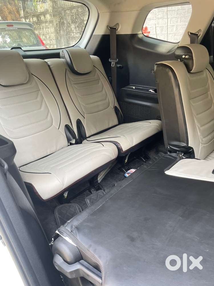 Kia Carens, 2023, Petrol
