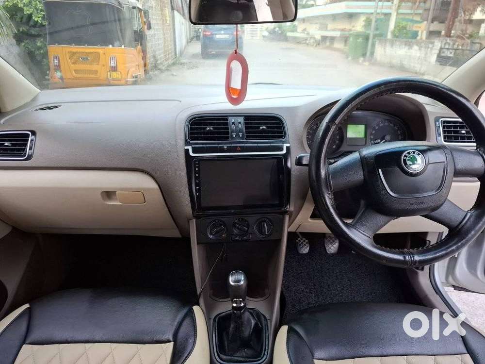 Skoda Rapid 1.5 Tdi Cr Elegance Plus, 2012, Diesel