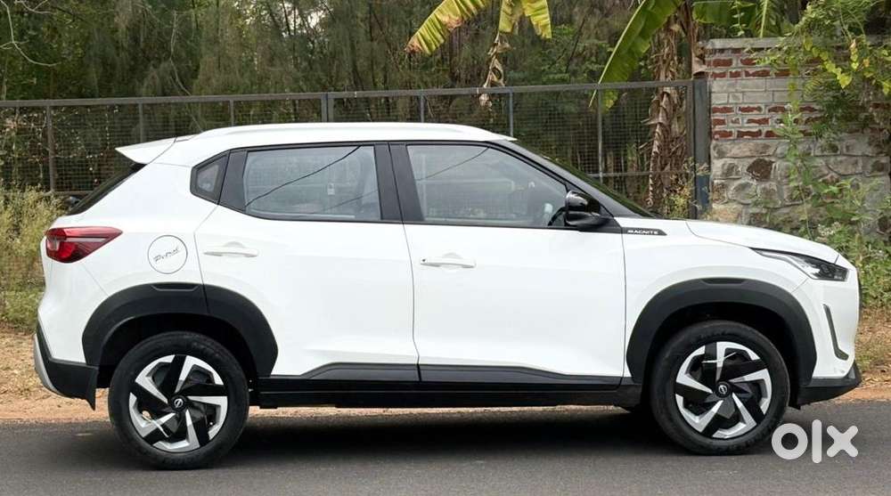Nissan Magnite, 2021, Petrol