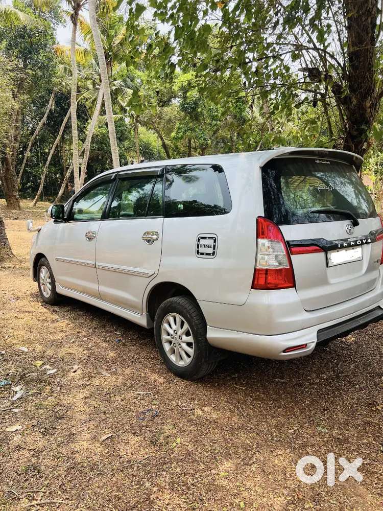 Toyota Innova 2013 Diesel Well Maintained