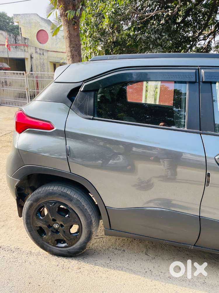 Tata Punch 2022 Petrol 30500 Km Driven