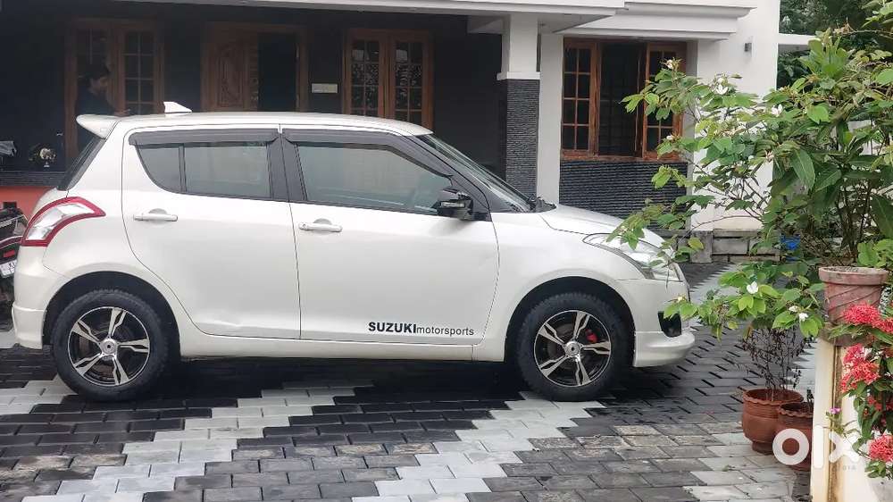 Maruti Suzuki Swift Lxi 2013 Second Owner