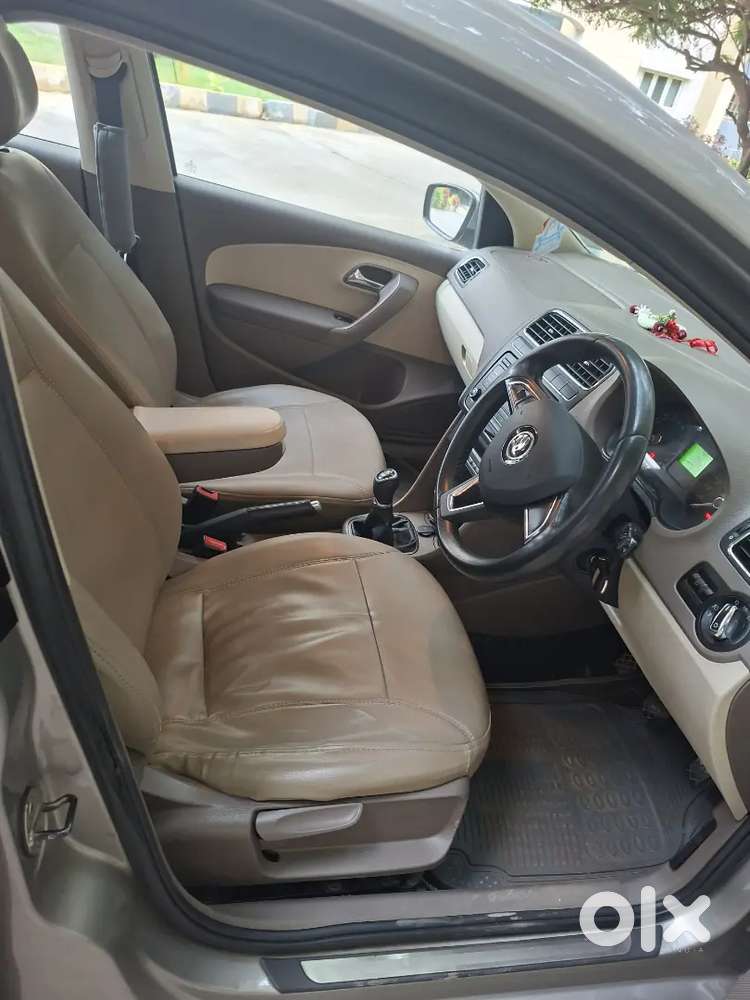 Skoda Rapid Elegance 2014 Diesel Manual