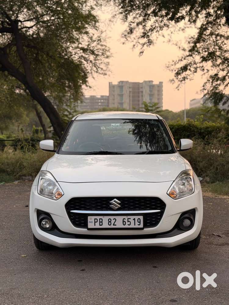 Maruti Suzuki Swift Vxi Optional, 2024, Petrol