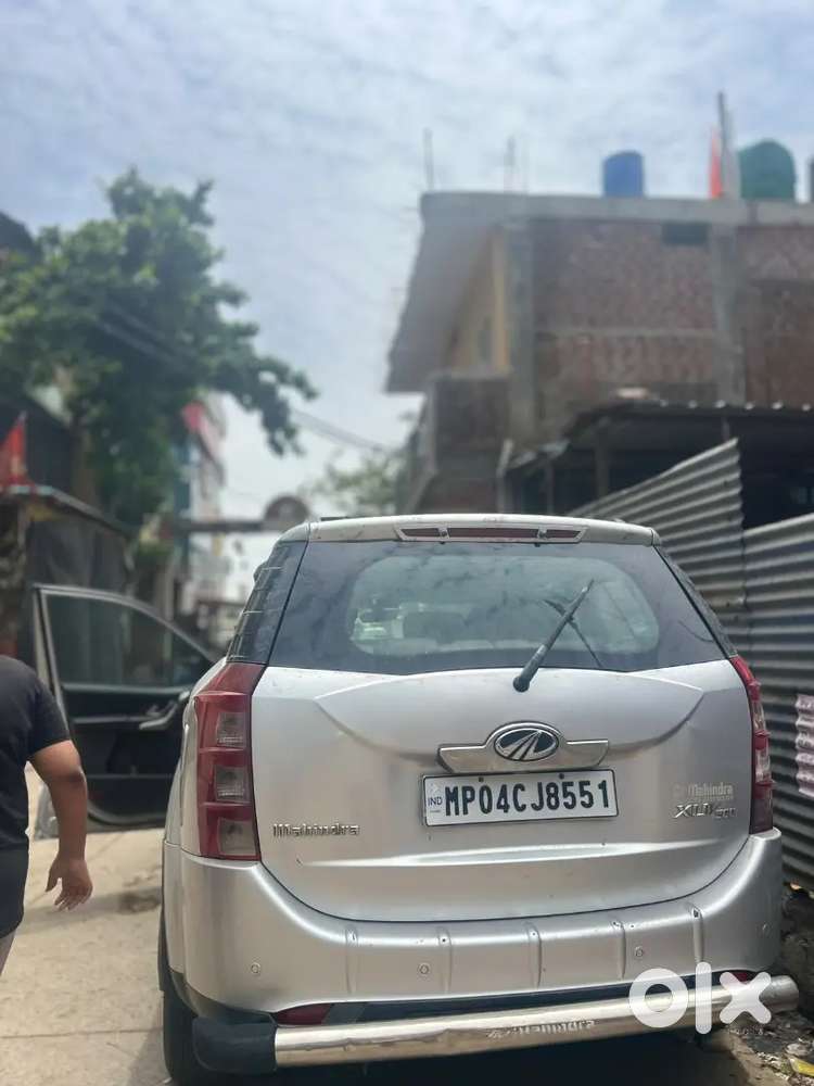 Mahindra Xuv500 2012 Diesel 100000 Km Driven