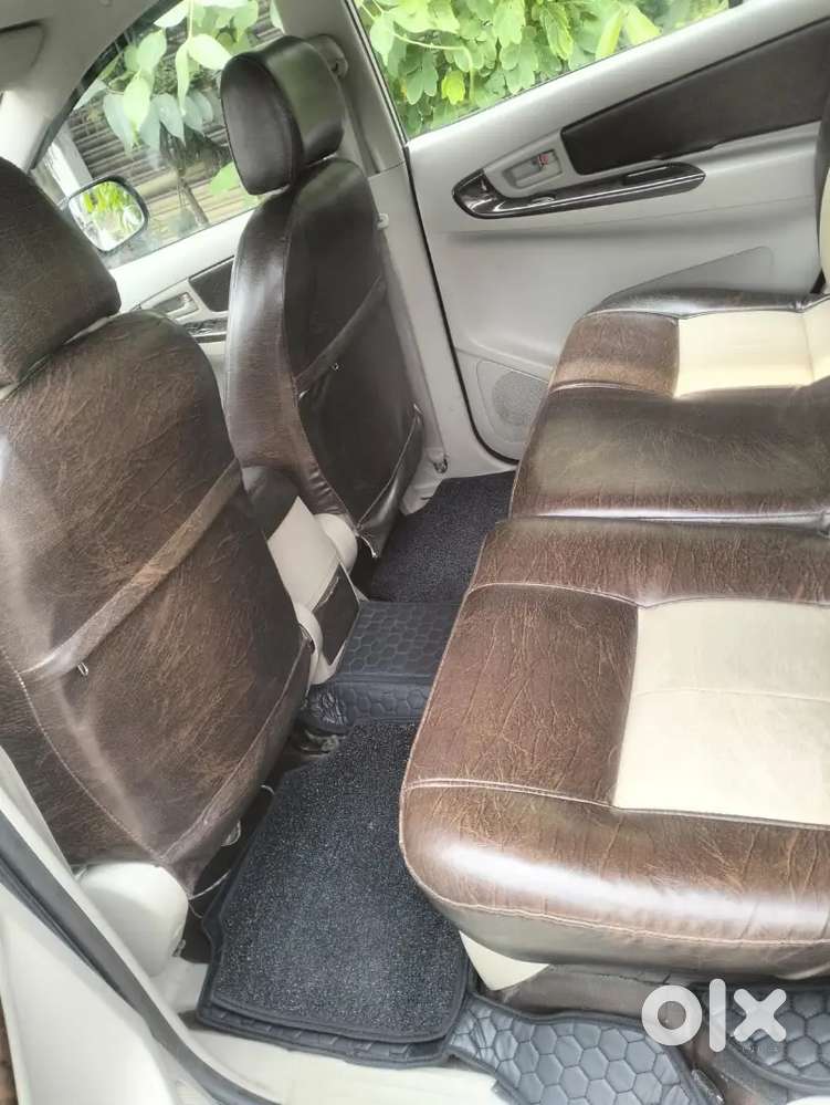 Toyota Innova Diesel 2014
